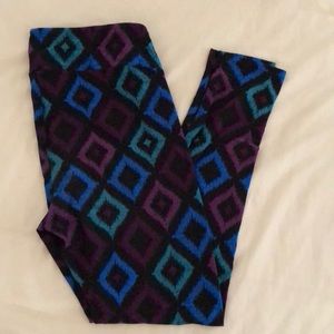 LuLaRoe Tall and Curvy leggings